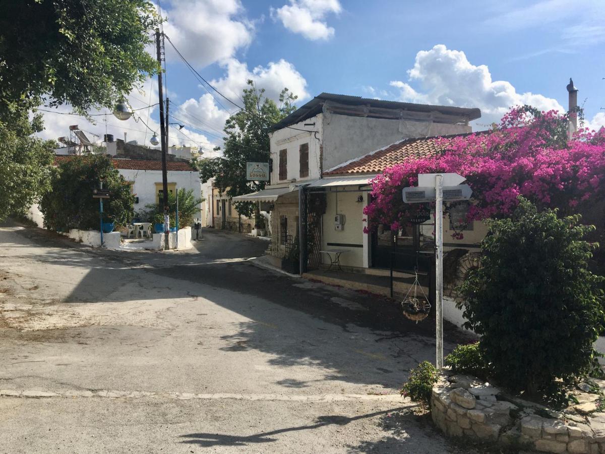 Villa Landros à Kamilárion Extérieur photo